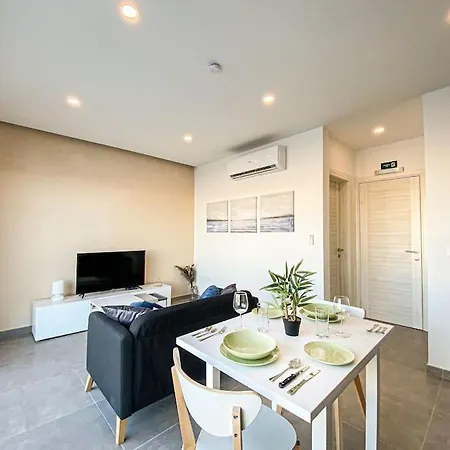 شقة Seaside Serenity 2 On Skala's Seafront - By Solea Homes *